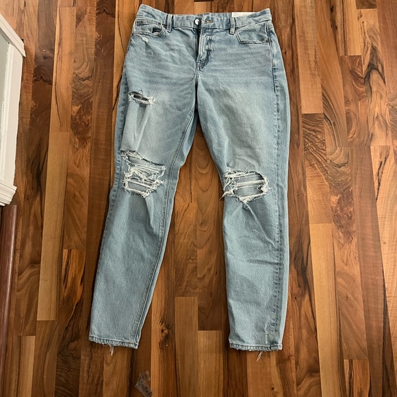 American Eagle Curvey Jeans - Picture 1 of 6